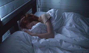 Le truc à faire le soir. Comment programmer votre corps pour brûler les graisses pendant que vous dormez ?