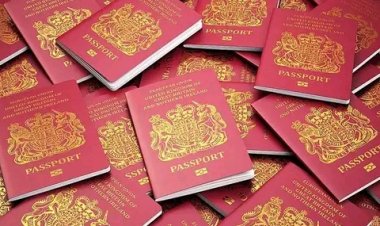 Zélensky et sa famille reçoivent la citoyenneté britannique
