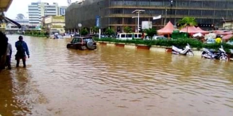 Cameroun - Urbanisme de Yaoundé : Inondations