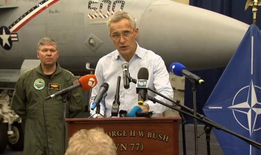 La Serbie relève le niveau d'alerte de l'armée. Des convois blindés filmés se dirigeant vers le Kosovo.