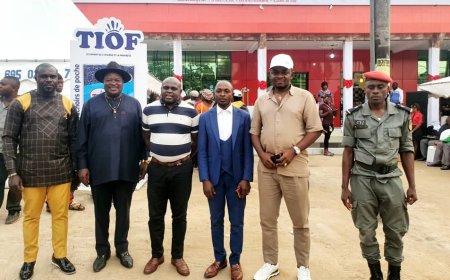Promotion économique et lutte contre la vie chère : le Sous-Prefet de l'arrondissement de Yaoundé IV et le maire Jacques Yoki Onana s'impliquent aux cotés des acteurs locaux de la petite et moyenne entreprise