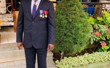 Parrainage a l’ESSTIC : Le pas d’airain de Jean Pierre Amougou Belinga