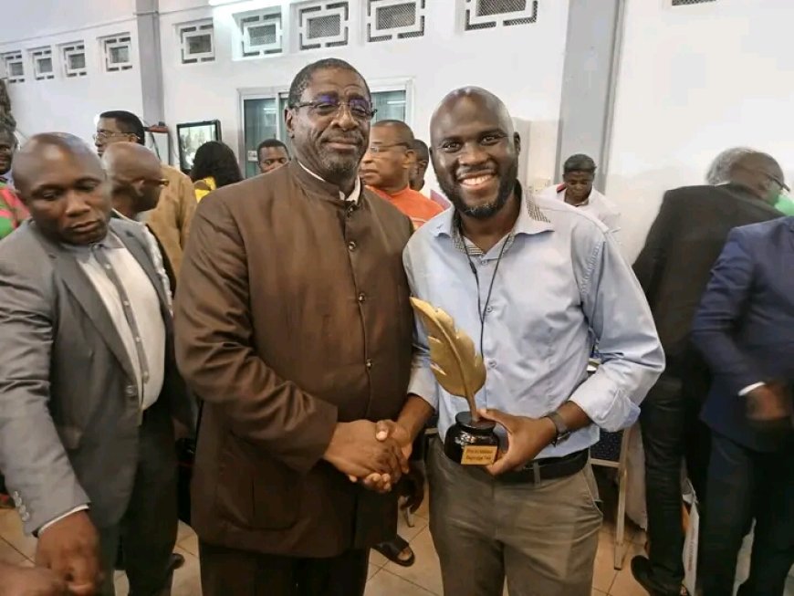 Récompenses : la mairie de la ville de Douala remet des prix à la presse
