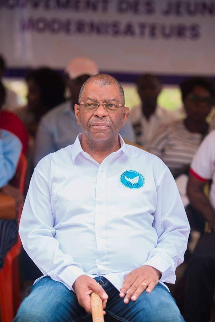 Présidentielle 2023 au Gabon : Alexandre Barro Chambrier joue sa carte
