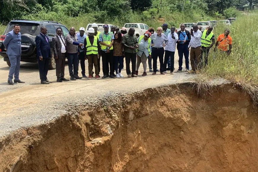 Routes DoualaBonapépoupaYabassi le minmap s’enquiert des travaux