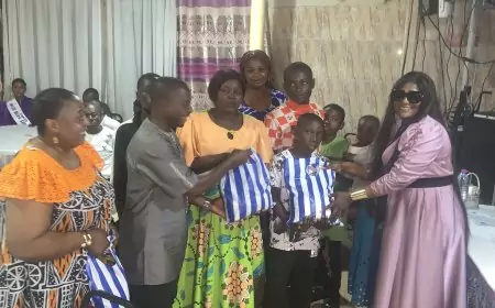 Cameroun : Aux nécessiteux, Marie Djembong Makamgue leur donne du sourire