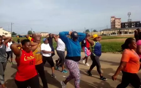 Grande messe et gala universitaire / violences de genres : la lutte par la marche sportive