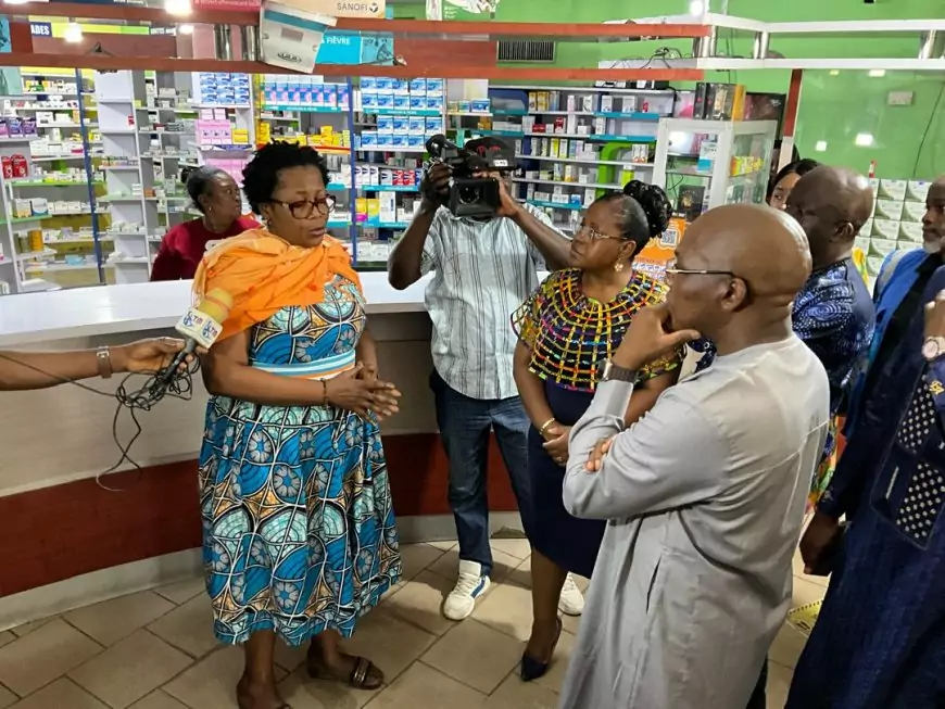 Mission de travail du Minsanté à Douala  : Visite inopinée dans les pharmacies