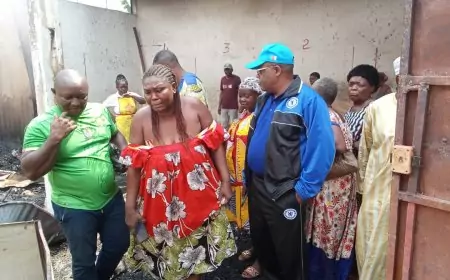 Cameroun/ Incendie du marché du bord d’Edéa : le maire de la ville aux côtés des commerçants