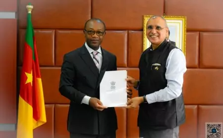 Le MPMEESA a accordé une audience a S.E.M. Vijay Khanduja haut-commissaire de l’inde au Cameroun