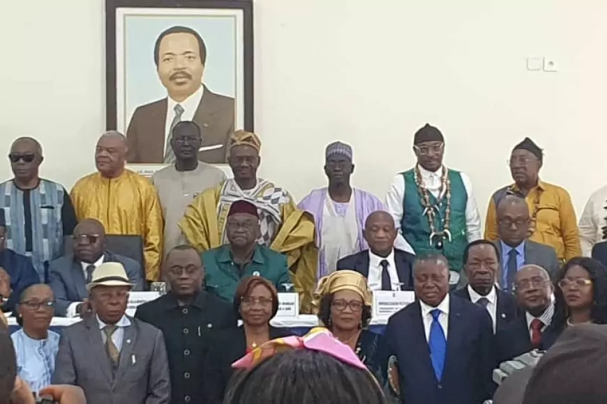 Présidentielle au Cameroun : Paul Biya, candidat des Régions en 2025 ...