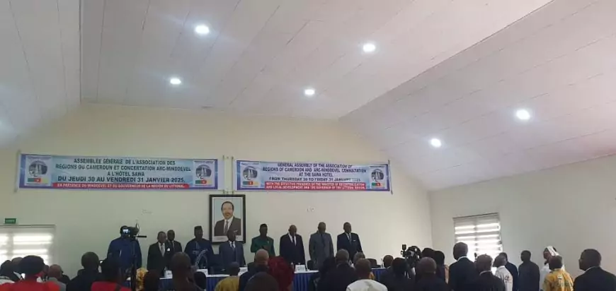 Présidentielle au Cameroun : Paul Biya, candidat des Régions en 2025