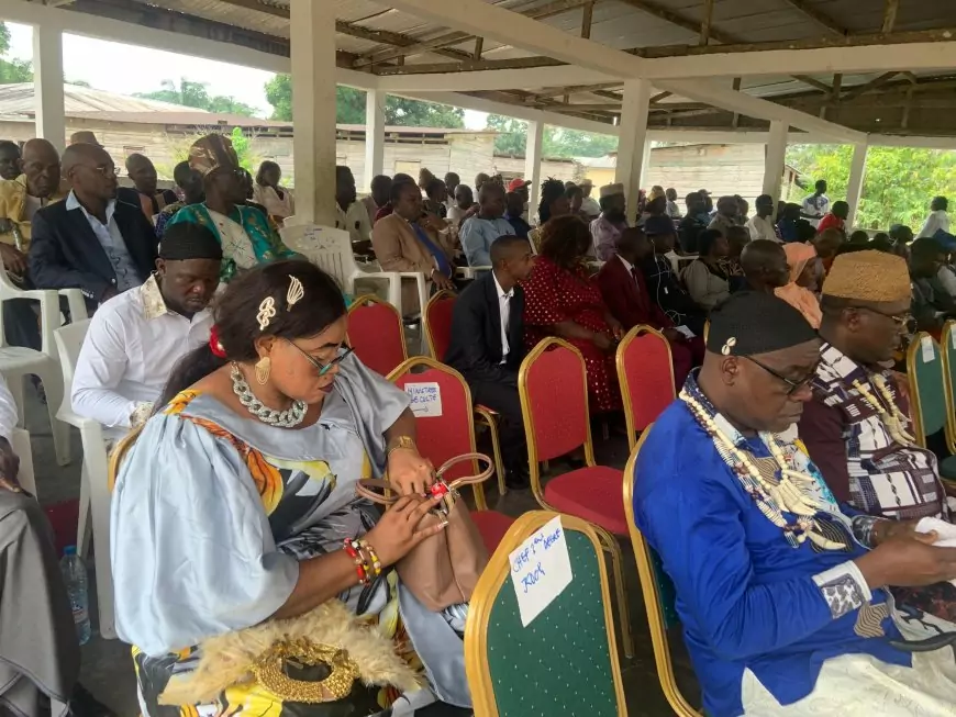 Cameroun  / 11 février à Douala 6 : fougue patriotique des jeunes de Manoka