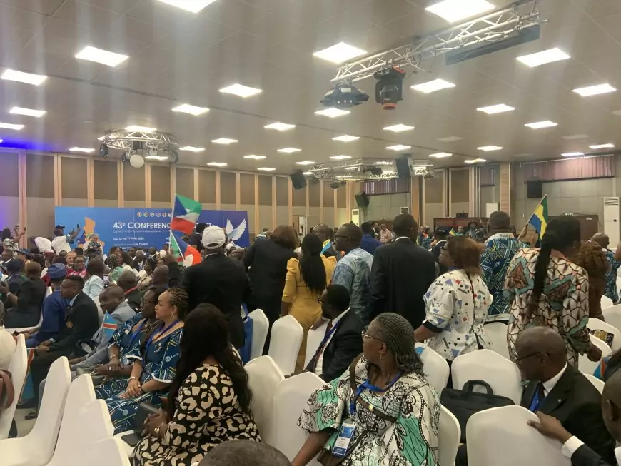 Conférence de District 9150 : les Rotariens accueillis à Douala