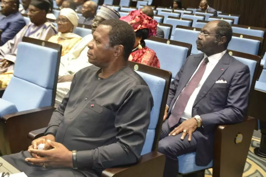Cameroun /  Ouverture de la 2ème session parlementaire de l'année législatives 2025 : l’obtention de la Carte nationale d'identité cristallise les attentions.