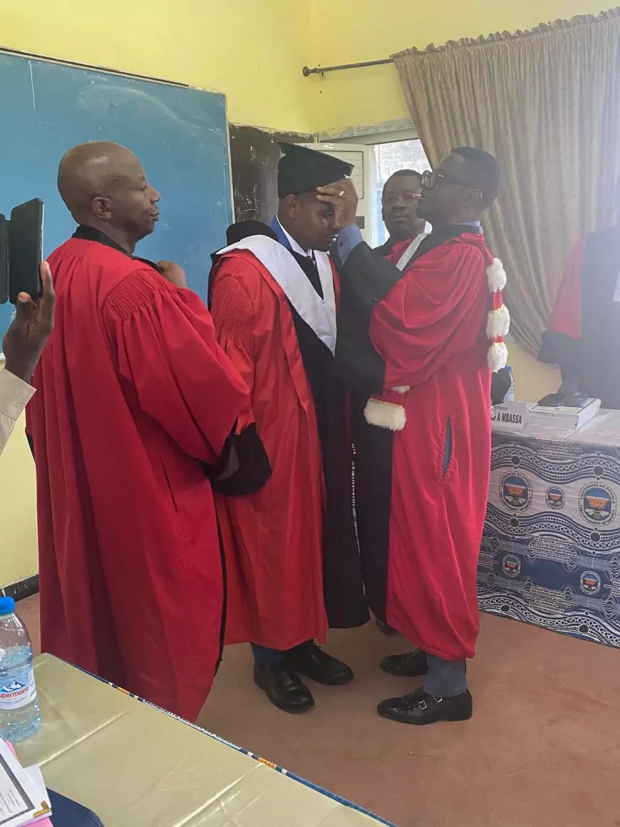 Soutenance de thèse remarquée à l’Université de Douala : Le Dr Armel Charmand Ayo explore l’internationalisation du droit administratif en Afrique francophone