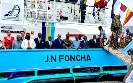 Le Port de Douala-Bonabéri renforce sa flotte avec les remorqueurs "John Ngu Foncha" et "Endeley" : un hommage vibrant à l’histoire camerounaise