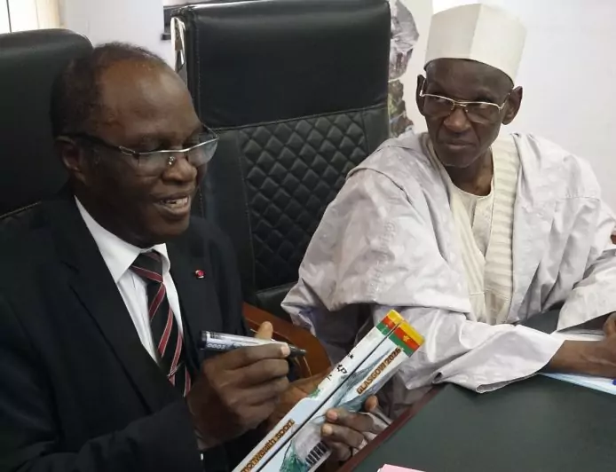 Commonwealth Glasgow 2026: MINEPDED receives and signs for the King's Relay Baton today 22 July