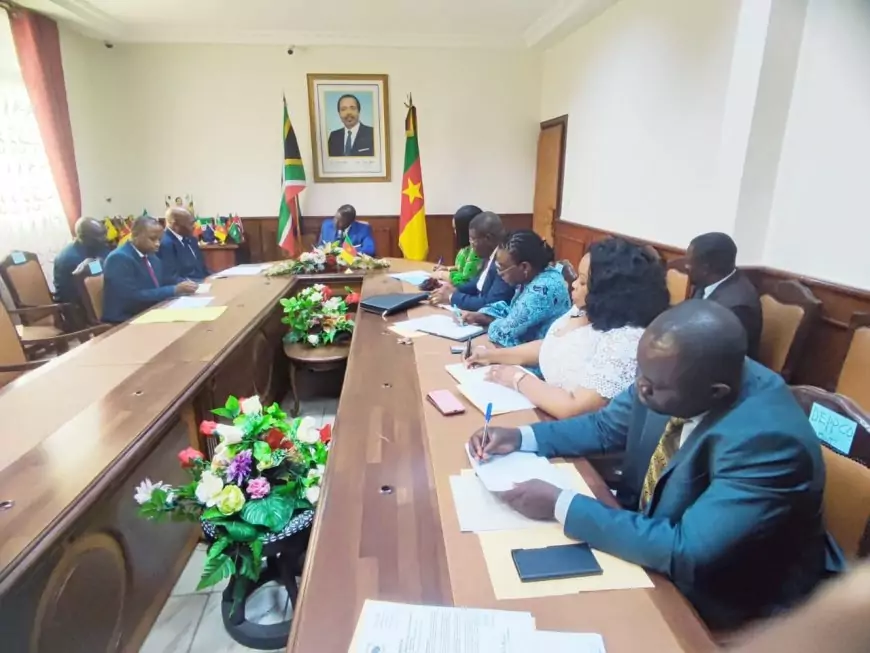 Coopération bilatérale dans le secteur des transports: le Haut-Commissaire d'Afrique du Sud au MINT