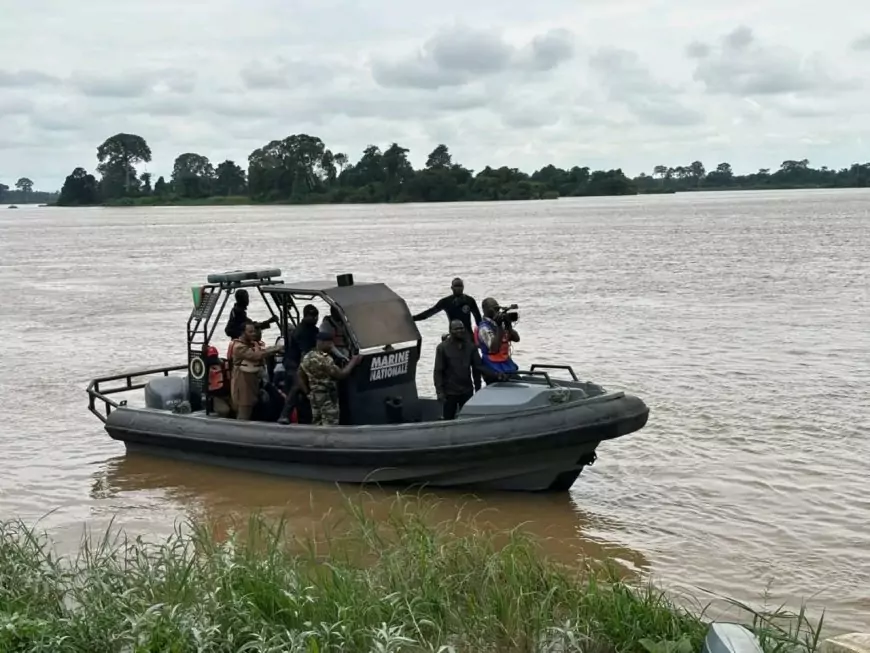 Ministere de la défense/Marine Nationale Camerounaise émerveille la Ville de Monatélé