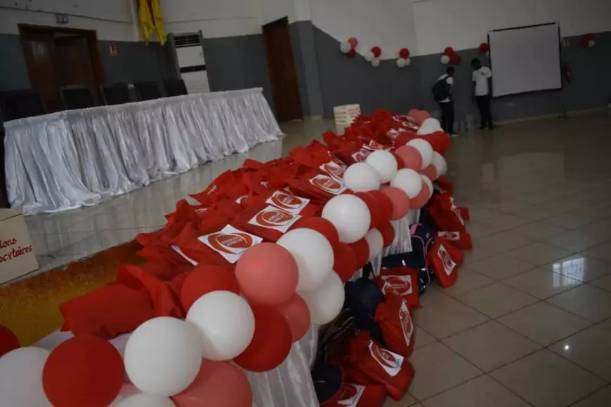 Douala 5e – Le maire Richard Mfeungwang, toujours aux côtés des plus vulnérables