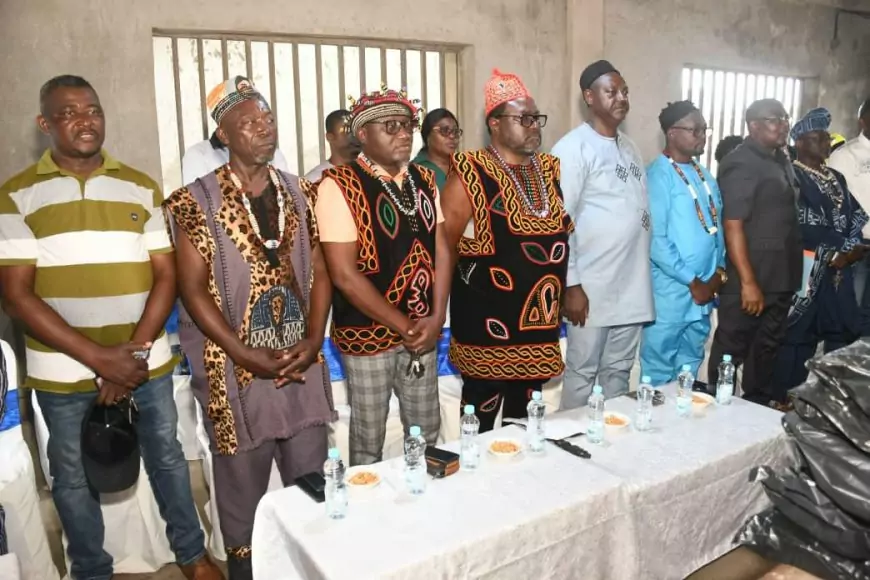 Excellence Scolaire de la grande famille Bambi - Batcham de Douala : Le soutien remarquable de Sa Dignité Foaguam Ngoning Serges