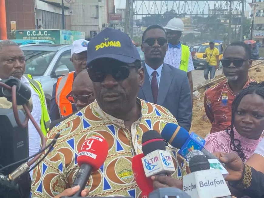 Douala au Cameroun : le maire de la ville en tournée pour redonner vie aux cimetières et à la ville
