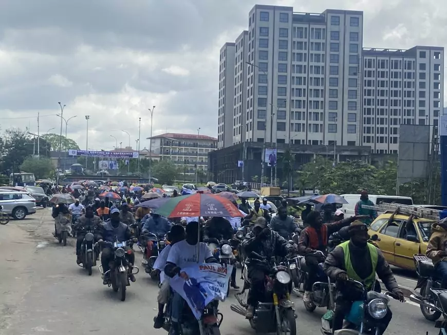 Cameroun : les moto-taximen de Douala mobilisés pour Paul Biya à la veille du scrutin
