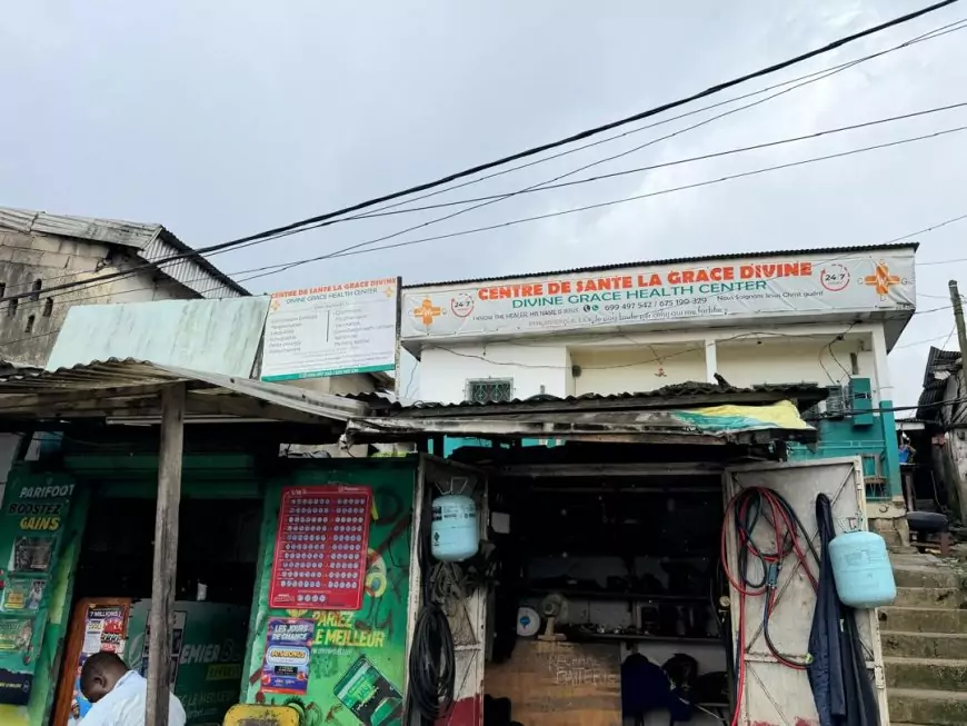 Le Dr Manaouda Malachie en visite inopinée dans les structures sanitaires de Douala