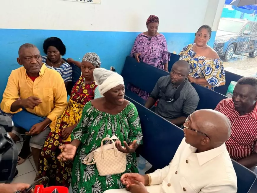 Le Dr Manaouda Malachie en visite inopinée dans les structures sanitaires de Douala