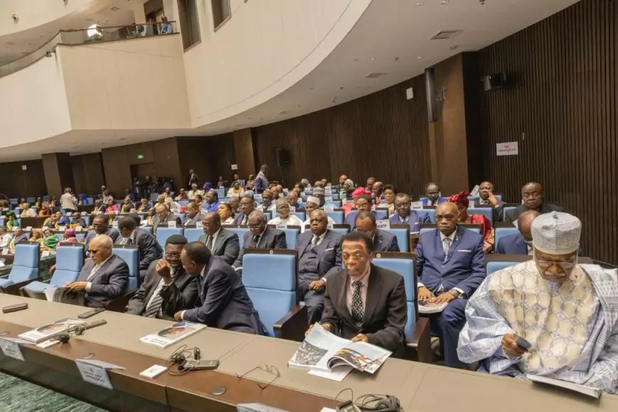 Prestation de serment du président élu : un nouveau mandat s’ouvre pour le président de la république Paul Biya