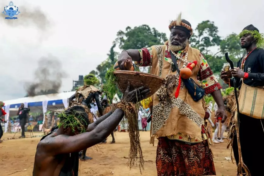 Japoma en fête, la Dibamba en liesse : la caravane du Ngondo 2025 s’arrête et fait vibrer le canton Bakoko-Wouri