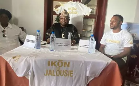 Charly Nelle sort de l’ombre avec “Ikon” : un appel à la fraternité