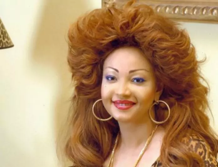 Lettre a Chantal Biya, première dame du Cameroun, la pouvoir métrie de Paul Biya