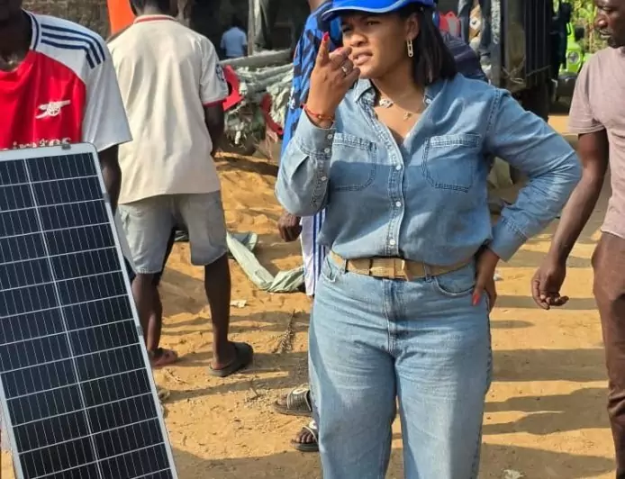 Lumière sur Mbanga-Pongo avec l’Hon. Nourane Fotsing : 200 lampadaires pour un avenir éclairé