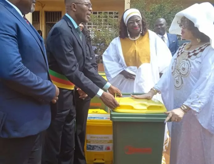 Projet Plateforme Urbaine au Cameroun : une campagne d'éducation environnementale pour une gestion durable des déchets