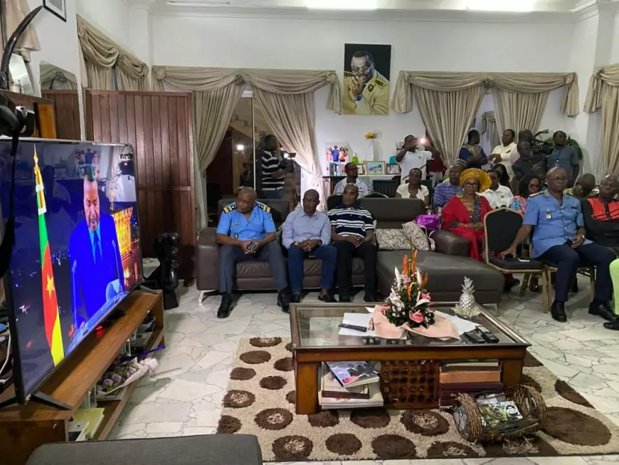 À la résidence du gouverneur du Littoral, le message de Paul Biya aux jeunes suivi avec attention