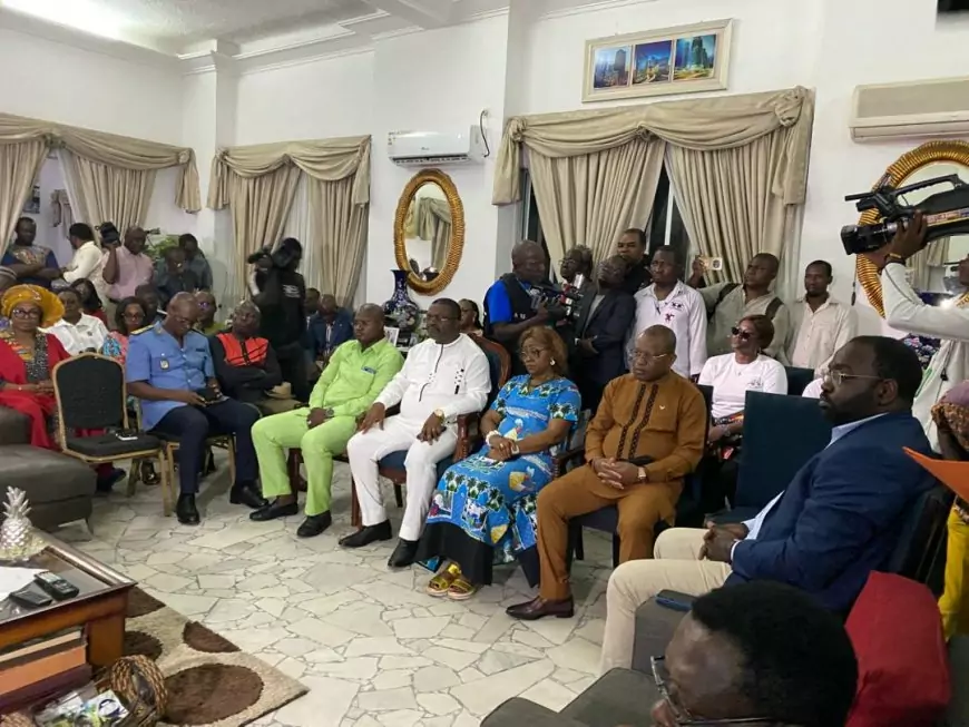 À la résidence du gouverneur du Littoral, le message de Paul Biya aux jeunes suivi avec attention