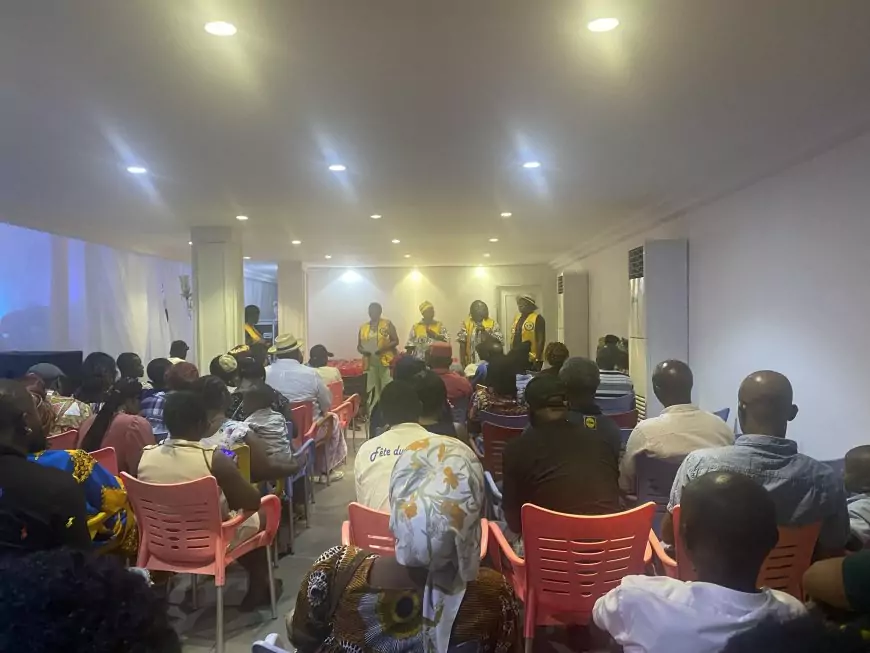 Cameroun : le Lions Club Douala Candle offre “Le seau du bonheur !” à des familles dans le besoin