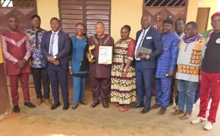 LYCEE DE BABADJOU, Dr Ambe Akonwah Ignatius : « Le bâtisseur »
