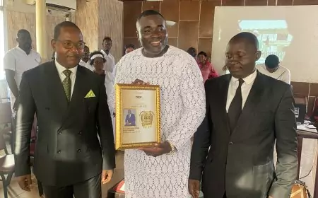 Un Award d’or pour le Docteur h.c. Stephan Jonathan Din, bâtisseur silencieux du Cameroun
