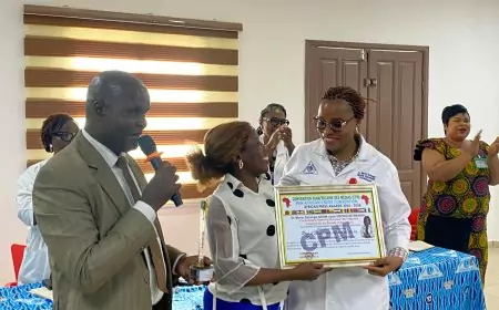 Mérite au Cameroun : le Dr Marie Solange Ndom épse Ebongue Manga décroche le Prix d’Excellence Africaine de la bonne gouvernance sanitaire
