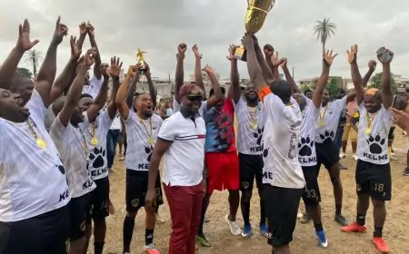 Douala au Cameroun : le Tournoi Vétéran « Notre Police Adorée. La CNI en 24h » clôturé par la victoire de Vétérans Mbonyo 2-0 sur Vétérans de New-Bell (2-1)