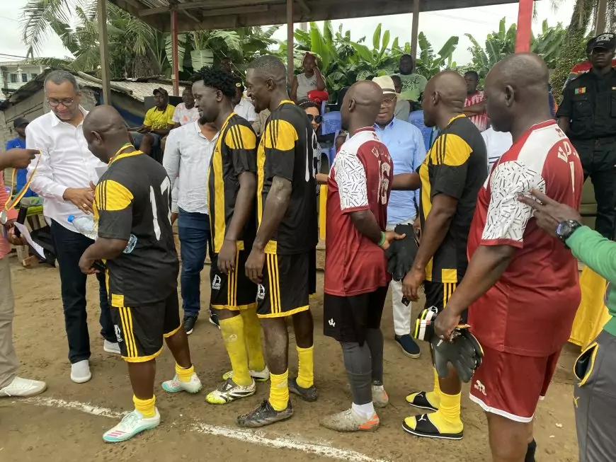 Douala au Cameroun : le Tournoi Vétéran « Notre Police Adorée. La CNI en 24h » clôturé par la victoire de Vétérans Mbonyo 2-0 sur Vétérans de New-Bell (2-1)