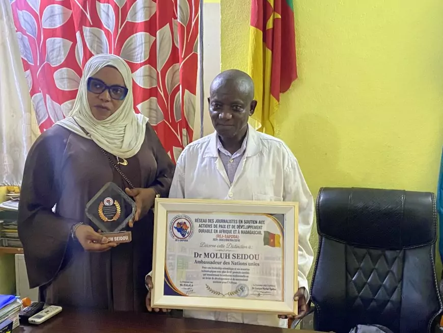 Leadership scientifique et médecine traditionnelle africaine : l’Amb. Dr Moluh Seidou consacré « bâtisseur de la souveraineté sanitaire africaine »