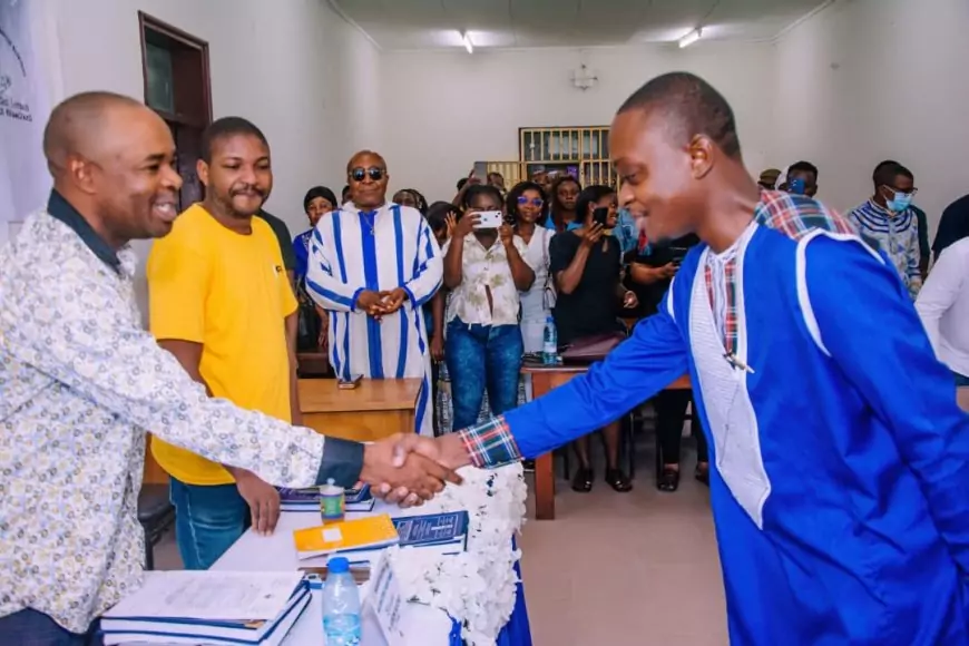 Journalisme économique au Cameroun : Dilan Kenne Takem met l’intelligence artificielle générative au banc d’essai lors de sa soutenance de master