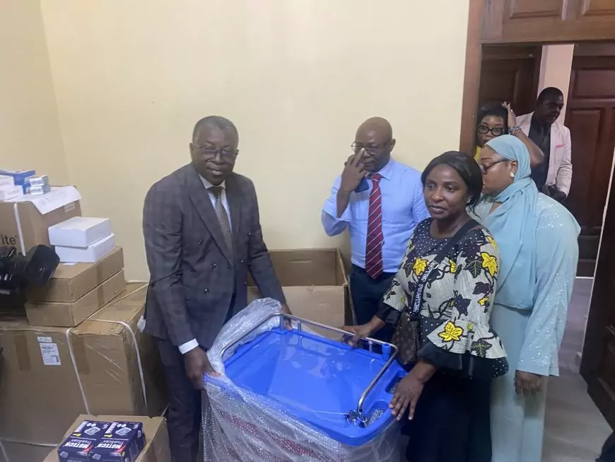 Cameroun :  des kits scolaires distribués à 1 000 enfants vulnérables de Douala 3 lors du “Back to School 2026”