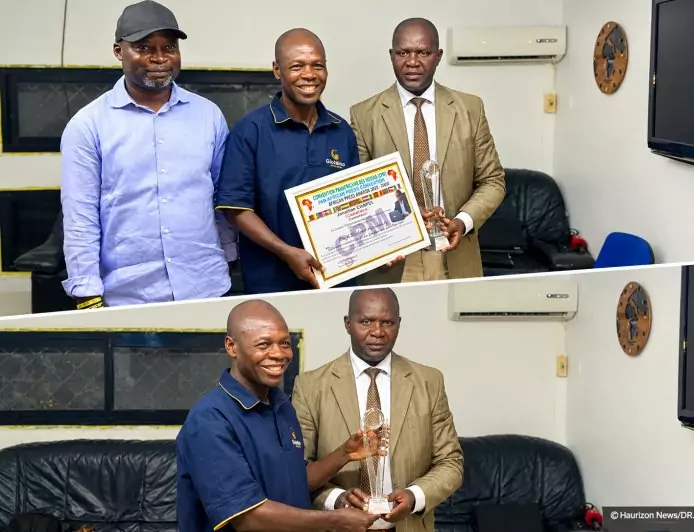 Glotelho : son CEO Jonathan Chafeh reçoit le Prix d'excellence africaine du commerce électronique